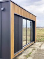 Module Préfabriqué 18 m² – Design Bois & Anthracite 3